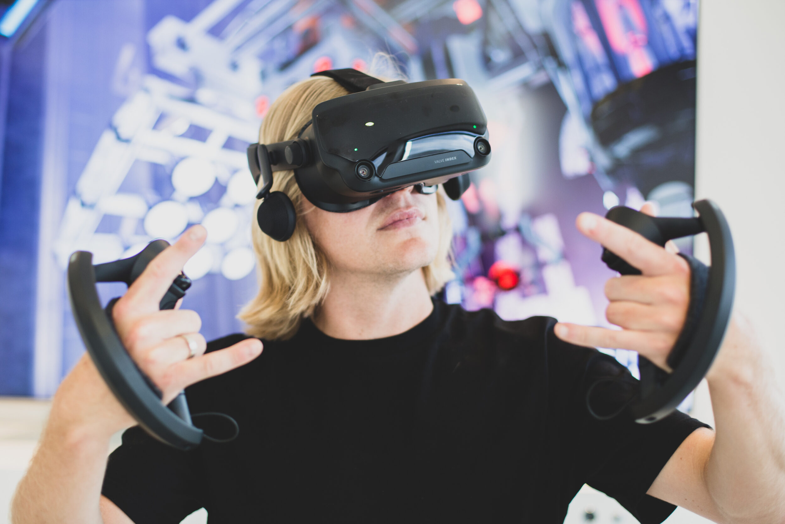 Valve Index: the best VR headset for the more demanding applications?