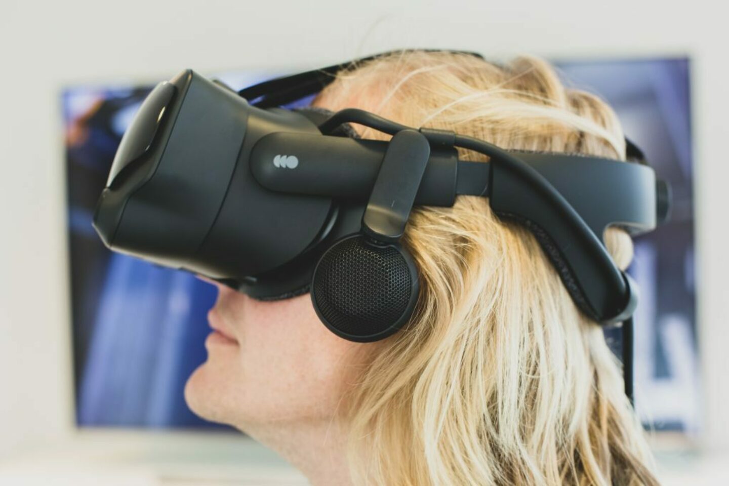 Valve Index: the best VR headset for the more demanding applications?