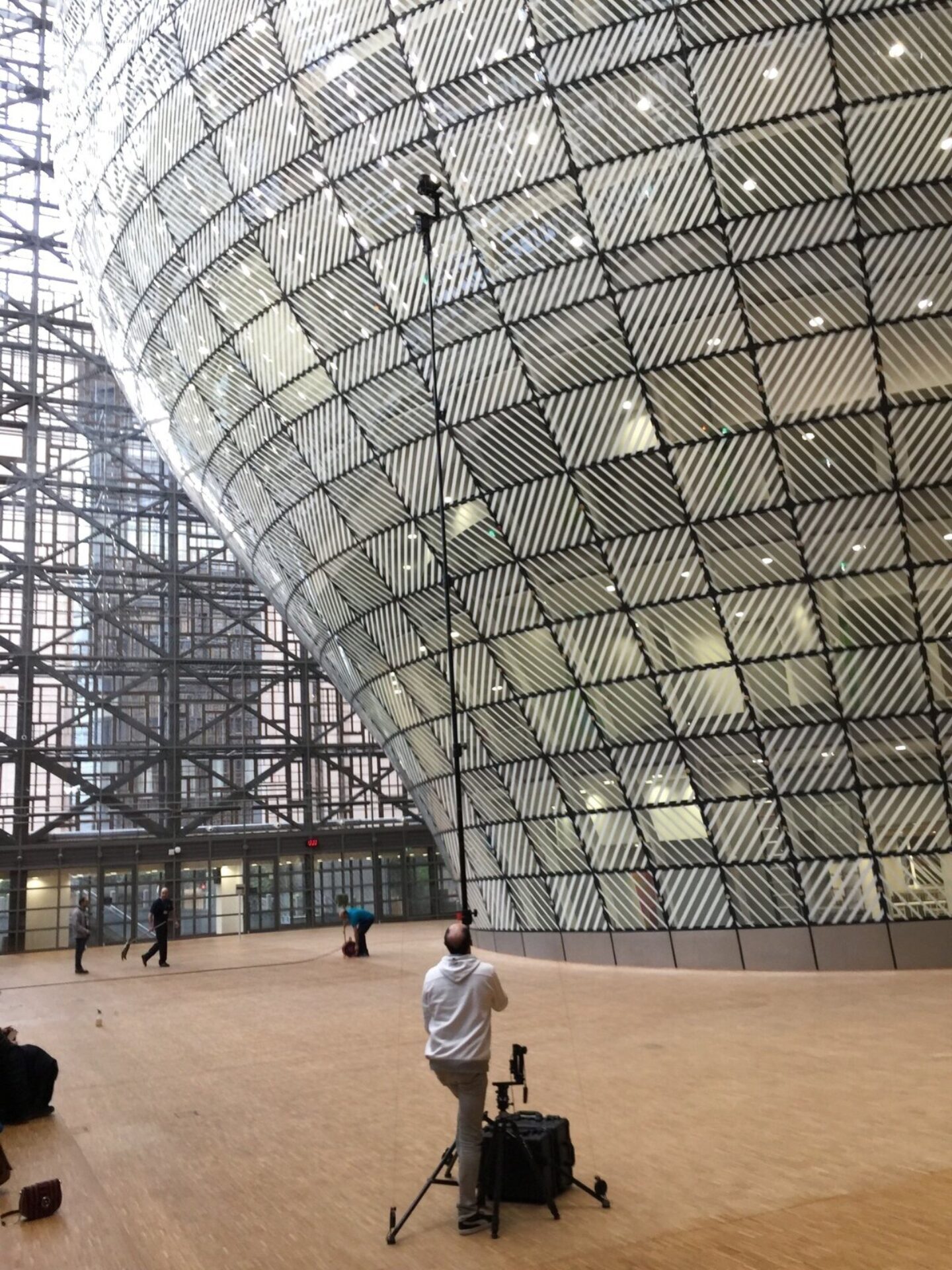From Kites to 20K: The Craft Behind Poppr’s Immersive Photography